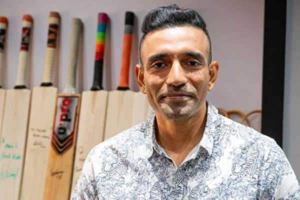 माजी क्रिकेटपटू रॉबिन उथप्पाविरुद्ध अटक वॉरंट; कर्मचाऱ्यांचा पीएफ जमा केला नसल्याचा आरोप