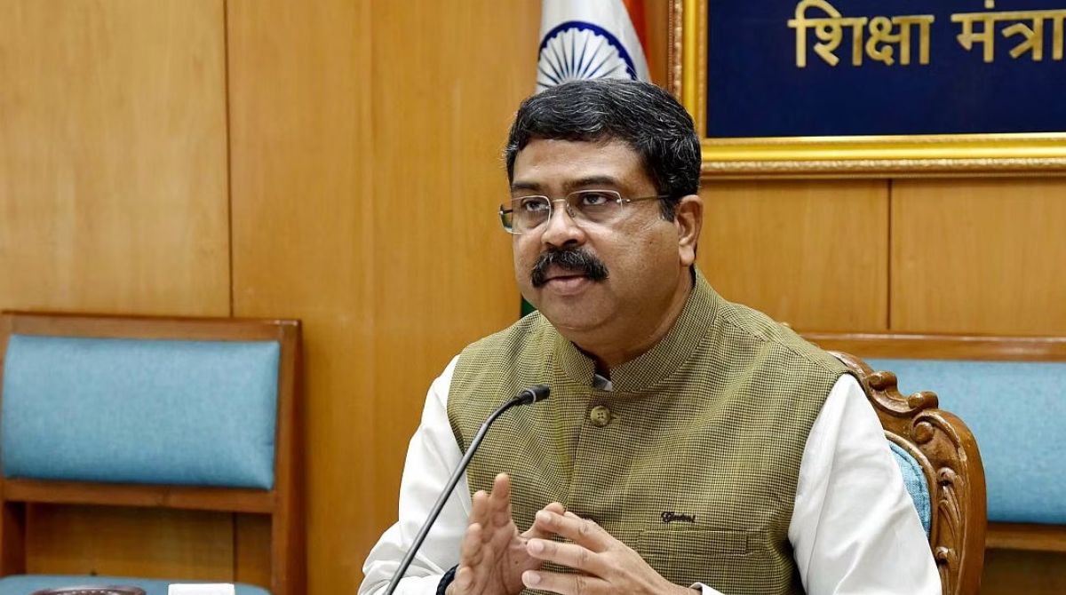 इयत्ता आठवीपर्यंतचे शिक्षण मातृभाषेत देण्यात यावे : शिक्षणमंत्री