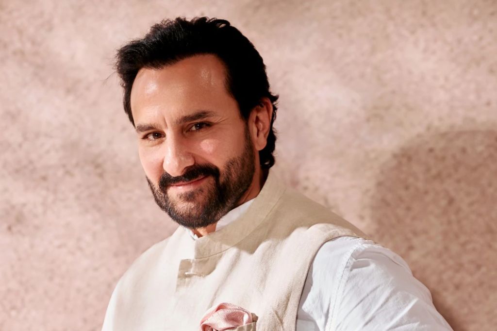 अभिनेता सैफ अली खानवर पहाटे चाकूने हल्ला, लीलावती रुग्णालयात दाखल