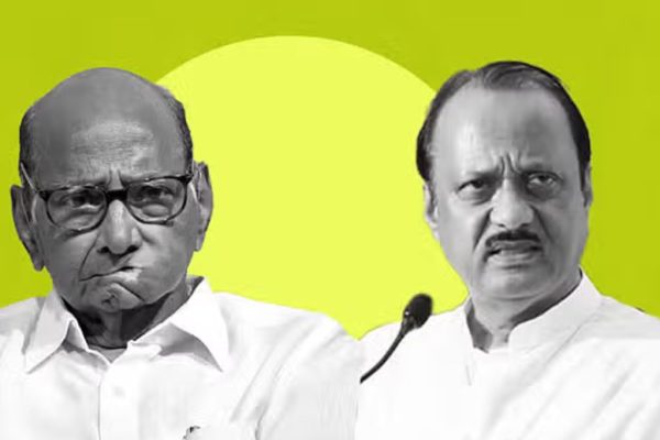 अजित पवार-शरद पवार यांच्यात बंद दाराआड चर्चा; व्यासपीठावर मात्र साहेबांबरोबर बसणे टाळले