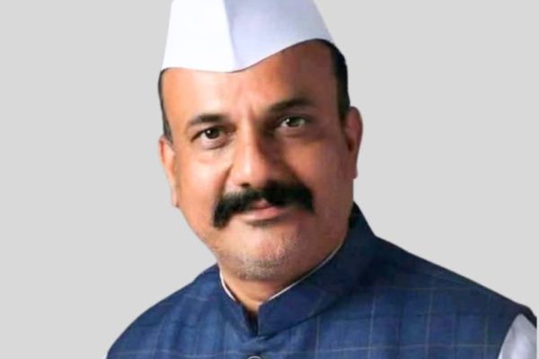 राहुल गांधी यांच्याशी थेट संपर्क असलेले माजी आमदार हर्षवर्धन सपकाळ महाराष्ट्र काँग्रेसचे नवे प्रदेशाध्यक्ष