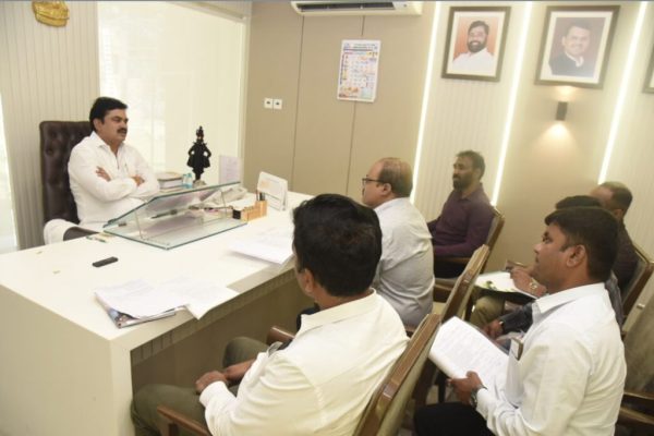 खर्डा गावातील मदारी वसाहतींचे काम मार्च अखेरपर्यंत पूर्ण करावे; विधानपरिषद सभापती राम शिंदे यांचे निर्देश