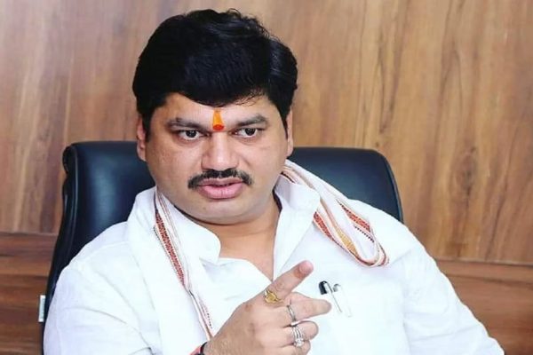 Dhananjay Munde Dasara Melava: ‘याच्या ताटातलं काढून त्याच्या ताटात करू नका’; मराठा आरक्षणावर धनंजय मुंडेंच वक्तव्य, दसरा मेळाव्यात काय काय म्हणाले?