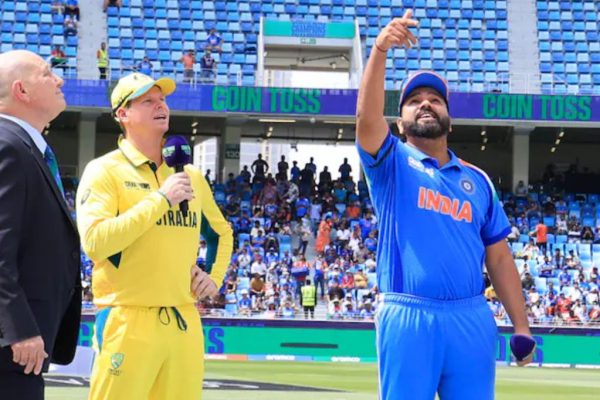 नाणेफेक जिंकून ऑस्ट्रेलियाने घेतला फलंदाजीचा करण्याचा निर्णय