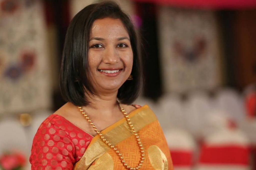 अपर जिल्हाधिकारी स्नेहल बर्गे यांचे निधन; 48 व्या वर्षी घेतला अखेरचा श्वास