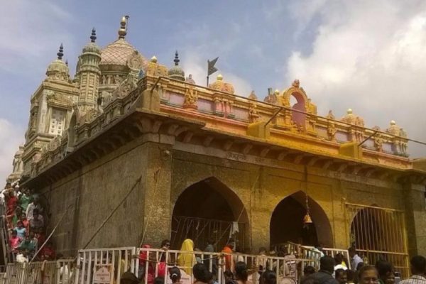 भारतीय वेशभूषा असेल, तरच प्रवेश; जेजुरीच्या श्री खंडोबा मंदिरात वस्त्र संहिता लागू