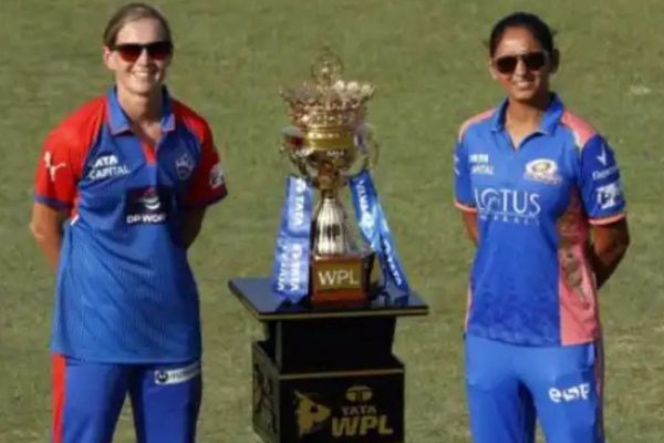 मुंबई दुसऱ्यांदा बाजी मारणार की दिल्ली विजेतेपदाचा दुष्काळ संपविणार? डब्ल्यूपीएलच्या फायनलला थोड्याच वेळात सुरुवात होणार