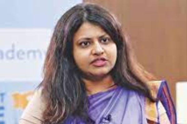 पूजा खेडकरला 15 एप्रिलपर्यंत अटकेपासून संरक्षण ; सर्वोच्च न्यायालयाकडून मोठा दिलासा