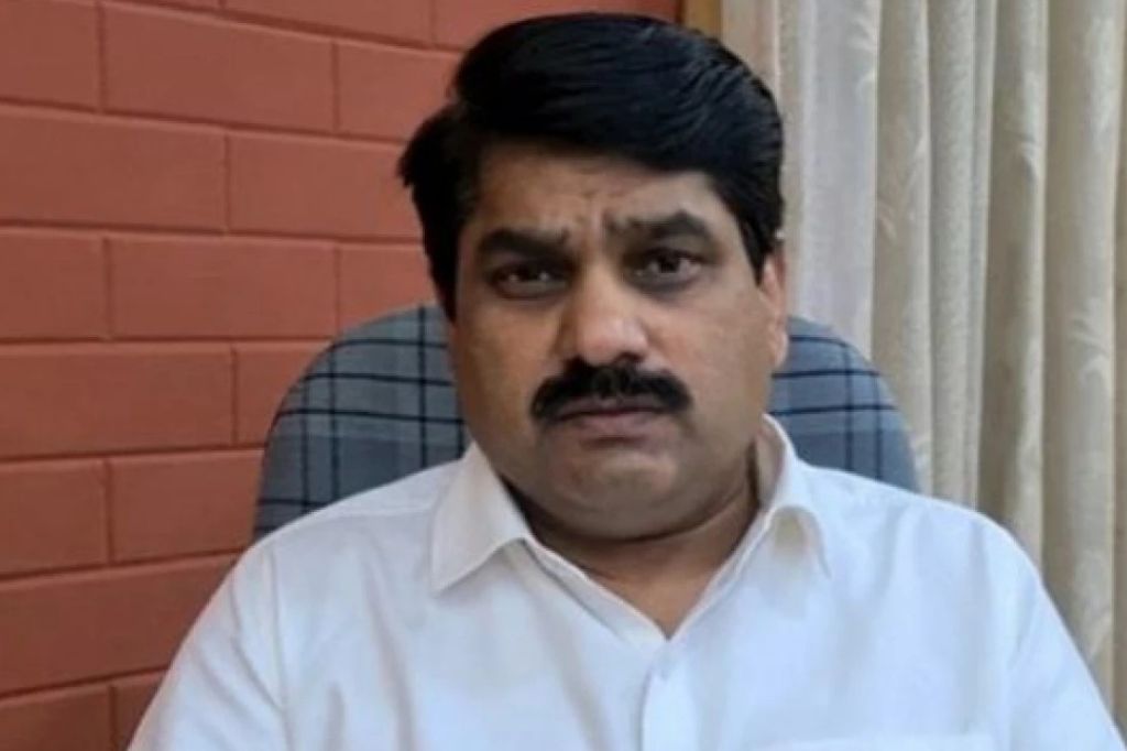 प्रदेशाध्यक्ष पदाची जबाबदारी हुकलेल्या सतेज पाटलांवर पुण्याची जबाबदारी