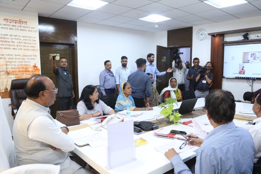 राजगुरुनगर येथील शेतकऱ्यांची फसवणूक प्रकरण; एसआयटी नेमण्याबाबत मुख्यमंत्र्यांशी चर्चा करणार, महसूलमंत्री चंद्रशेखर बावनकुळे यांची माहिती