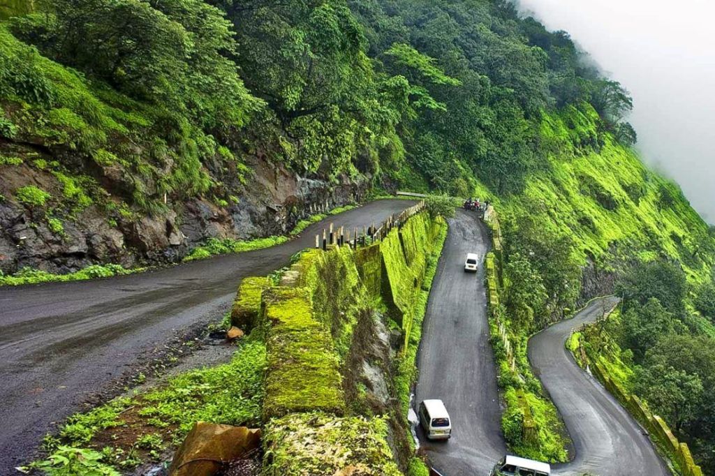 माळशेज घाटात स्कायवॉक उभारण्यासाठी महिन्याभरात एकत्रित प्रस्ताव सादर करा: उपमुख्यमंत्री अजित पवार