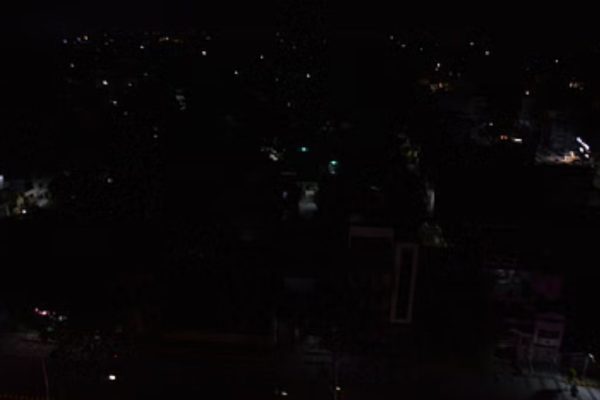 सीमेवरच्या ‘या’ गावात रात्री लाईट लावली जाणार नाही, दररोज आठ तास ब्लॅकआउट असणार; जाणून घ्या हा निर्णय नेमका का घेण्यात आला?