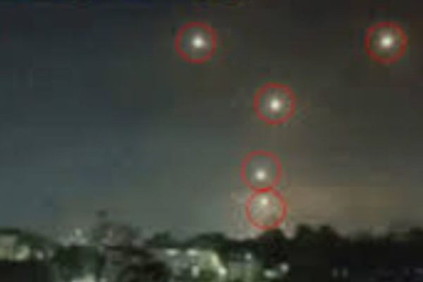 संध्याकाळ होताच पाकिस्तानकडून पुन्हा ड्रोन पाठवण्यास सुरुवात, सांबा येथे गोळीबाराचा आवाज, सीमावर्ती भागात पूर्ण ब्लॅकआउट