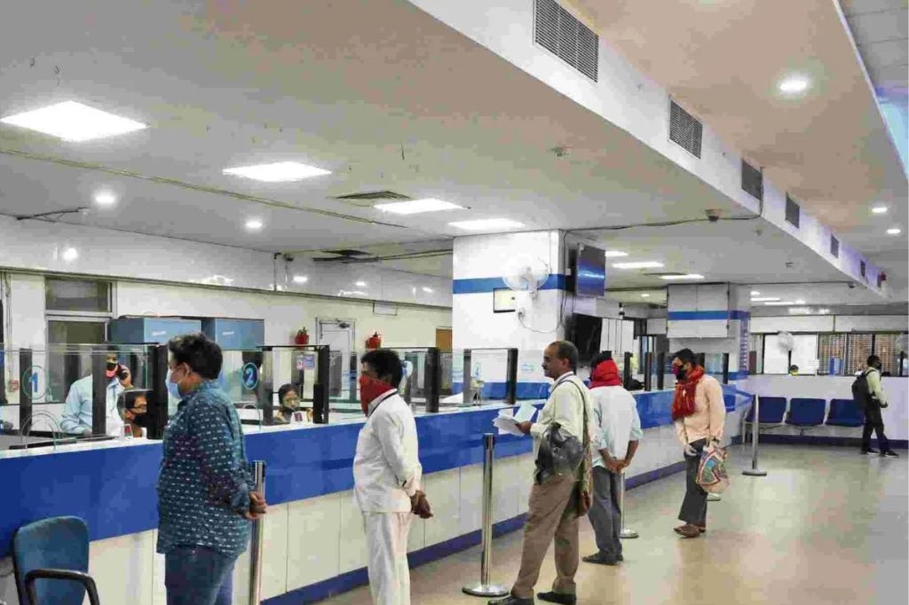 आज बुद्ध पौर्णिमा, बँकांपासून शाळांपर्यंत काय सुरू आणि काय बंद? जाणून घ्या सविस्तर