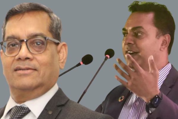 आधी सुब्रमण्यम आणि आता गुप्ता, मोदी सरकारच्या रोषाची वीज दोन आठवड्यात दोन अधिकाऱ्यांवर कोसळली