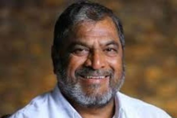 दप्तर तपासणी ही हप्ते गोळा करण्यासाठीच : राजू शेट्टी