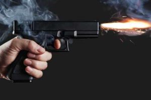 Pune Crime: दौंड तालुक्यात थरार! पाटसमध्ये भरदिवसा पिस्तुलातून तीन राऊंड फायर; दोन जण ताब्यात, दोघे ऊसाच्या शेतात पसार