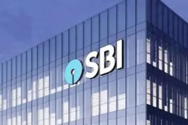 Bank Job ! भारतीय स्टेट बँकेत नोकरीची संधी; ऑनलाईन करता येणार अर्ज, पगारही चांगला मिळणार…