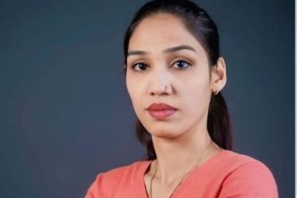 पुण्यातील पत्रकारावरील हल्ल्याची महिला आयोगाकडून दखल; तीन दिवसांत कारवाईचा अहवाल मागवला