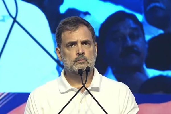Rahul Gandhi : हा हायड्रोजन बॉम्ब नाही तर मतचोरीचे षडयंत्र; राहुल गांधींचा जोरदार हल्लाबोल
