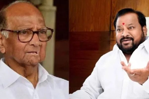 Sharad Pawar : मी त्या सभेचा साक्षीदार; वसंतदादांनी तेव्हा शरद पवारांना मुख्यमंत्रीच केलं नाही तर…