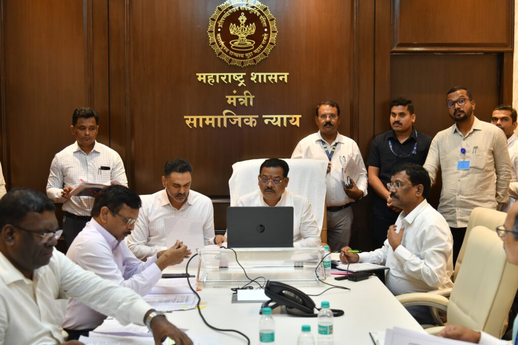 डॉ. बाबासाहेब आंबेडकर यांचे मूळ घर, आंबडवे परिसर विकसित करण्यासाठी परिपूर्ण प्रस्ताव तयार करा; मंत्री संजय शिरसाट यांचे ‍निर्देश