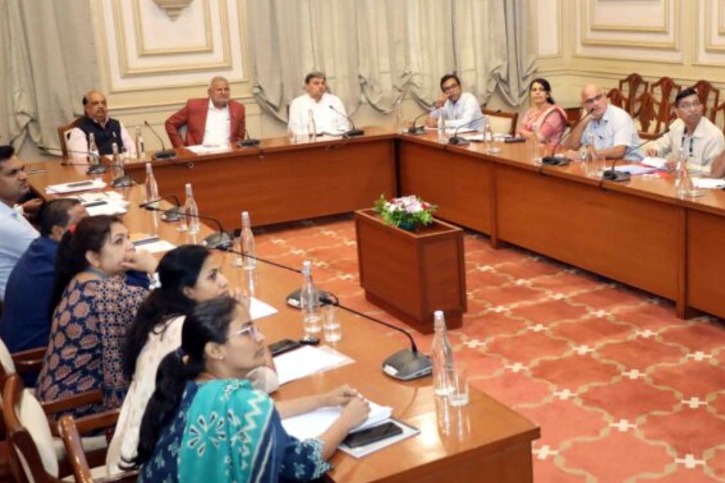 अल्पसंख्याक विद्यार्थ्यांचा उच्च शिक्षणात सहभाग वाढविण्यासाठी योजनांची प्रभावी अंमलबजावणी करा: माणिकराव कोकाटे