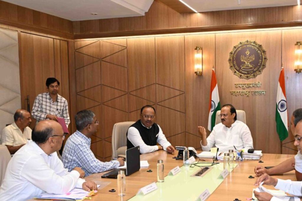 जलदगतीने मोजणी होण्यासाठी चांगल्या प्रतीचे रोव्हर्स खरेदी करा: उपमुख्यमंत्री अजित पवार