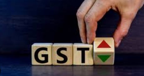 जीएसटी कपातीमुळे अनेक वस्तू झाल्या स्वस्त; मध्यमवर्गाला होणार मोठा फायदा…