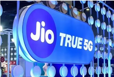 Jio चा 51 रुपयांचा प्लॅन आहे खास; ‘या’ ग्राहकांना मिळेल अनलिमिटेड डेटा अन् बरंच काही…