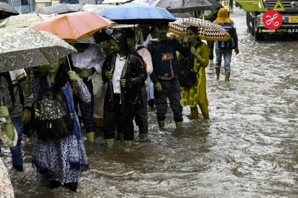 Maharashtra Weather Alert: राज्यात पुढील 3 दिवस मुसळधार पावसाचा अंदाज! 27 जिल्ह्यांमध्ये ऑरेंज आणि यलो अलर्ट जारी