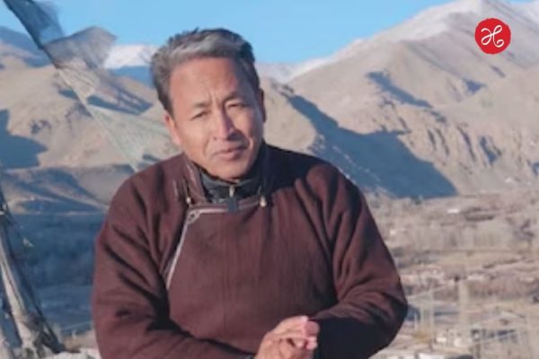 सोनम वांगचुक पाकिस्तानी अधिकाऱ्याच्या संपर्कात होते; लडाख डीजीपींचा मोठा खुलासा