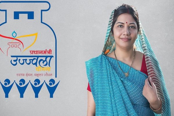 केंद्र सरकारचा मोठा निर्णय..! २५ लाख महिलांना मिळणार मोफत गॅस कनेक्शन, वर्षाला ३ सिलेंडरही फ्री
