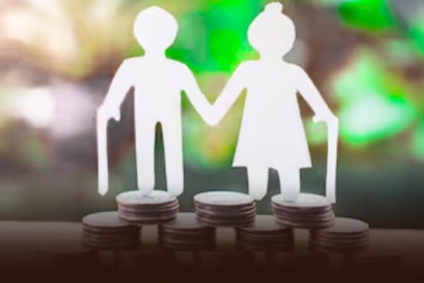 महाराष्ट्र सरकारचा मोठा निर्णय! आता संजय गांधी निराधार योजनेतील लाभार्थ्यांना मिळणार दरमहा 2500 रुपये