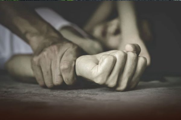 Panchwati Conversion Case: तुळशीमाळ तोडली, ‘लव्ह बाईट’चे फोटो काढूले अन्… नाशिकमध्ये ‘कॉर्पोरेट जिहाद’चा संतापजनक प्रकार