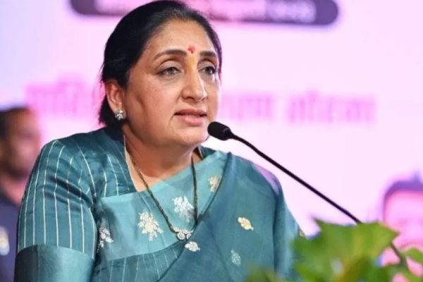 Sunetra Pawar: ‘आपण सर्व मिळून या संकटावर नक्की मात करू’; सुनेत्रा पवार यांचे कार्यकर्त्यांना भावनिक आवाहन