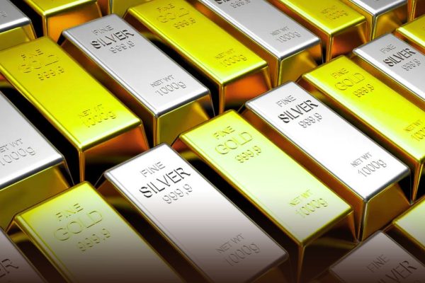 Gold Silver Rate Today: चांदीने गाठला नवा विक्रम! सोन्याच्या किमतीतही वाढ; जाणून घ्या आजचा ताजा दर