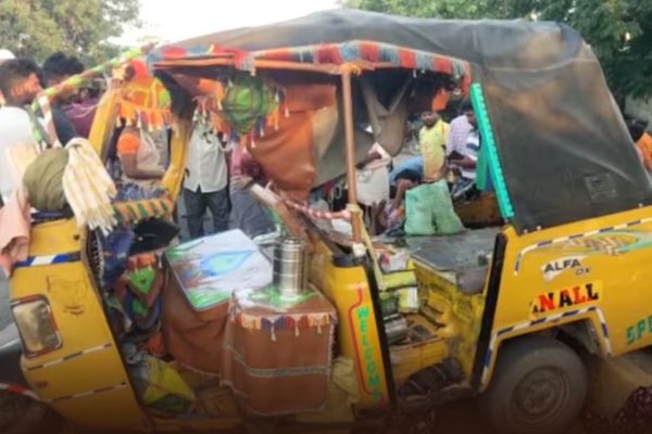 Thane Accident: ठाण्यात ऑटो-रिक्षा पाण्याच्या टँकरला धडकली; 1 ठार, 2 गंभीर जखमी