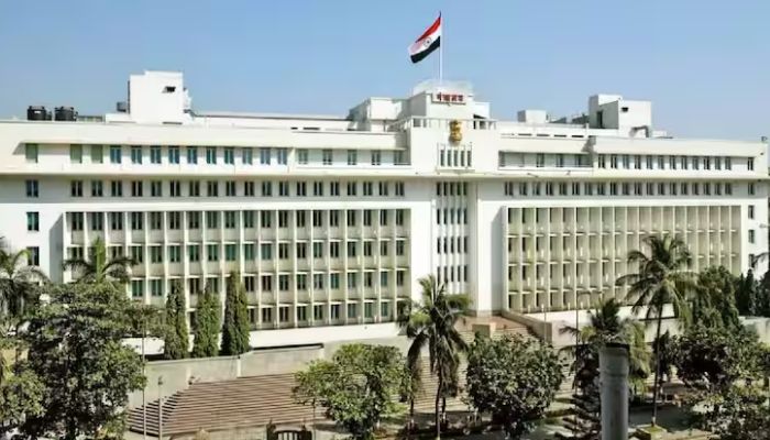 Good News ! थेट मंत्रालयात नोकरीची संधी; 20 ऑक्टोबर शेवटची तारीख, लवकर करा अर्ज…