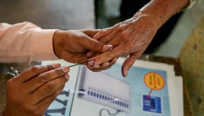 Ahilyanagar : अहिल्यानगर जिल्ह्यातील 12 पैकी 4 नगरपरिषद निवडणुका पुढे ढकलल्या