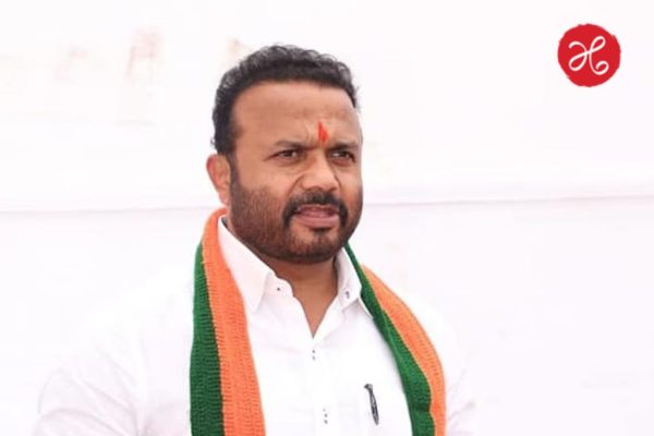 दहिवडी कृषी बाजार समिती सभापती निवडीत हाय व्होल्टेज ड्रामा; नेमकं काय घडलं? जाणून घ्या