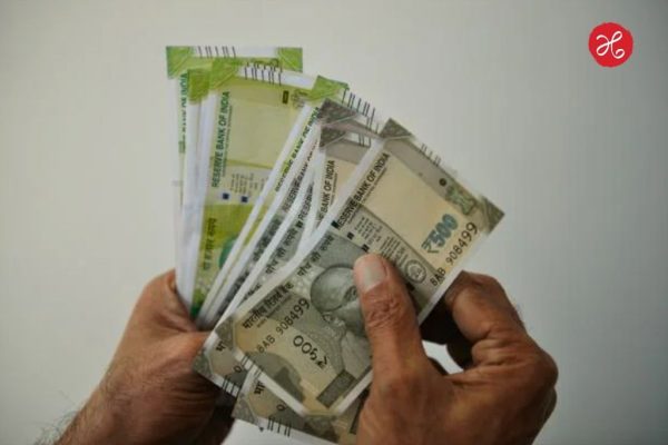 खुशखबर! केंद्रीय कर्मचाऱ्यांना दिवाळीपूर्वीचं मिळाली मोठी भेट! महागाई भत्ता 3 टक्क्यांनी वाढला