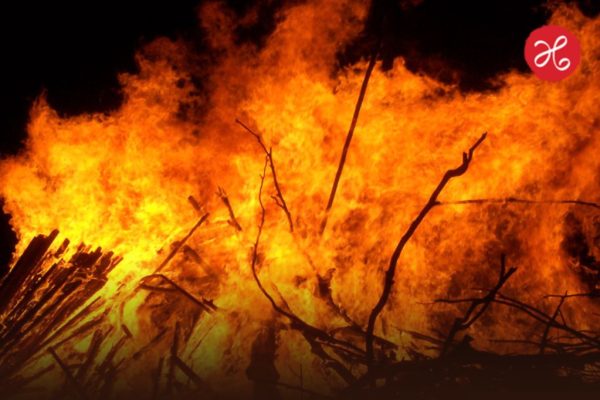 भोर तालुक्यातील दीडघर येथे घरगुती सिलींडरचा स्फोट; संपूर्ण घर जळून खाक