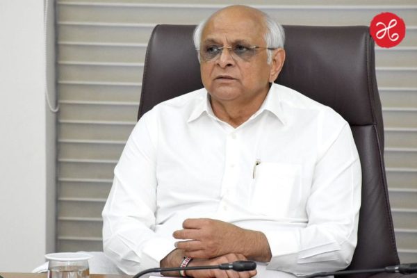 गुजरातमधील सर्व भाजप मंत्र्यांनी दिला राजीनामा; नेमकं काय घडलं? जाणून घ्या