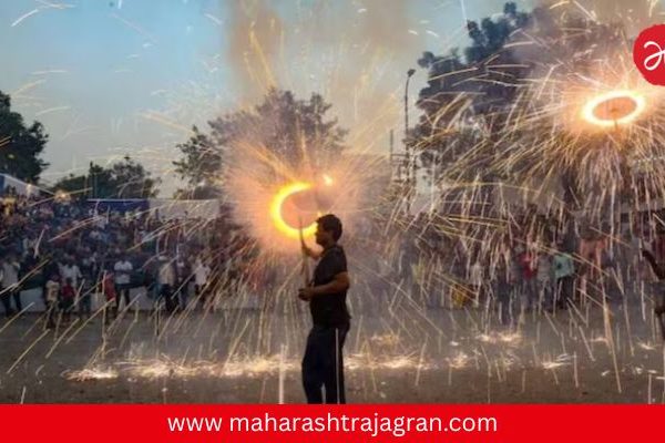 पुणेकरांची दिवाळी यंदा धूमधडाक्यात, फटाक्यांच्या दुकानांबाबत आयुक्तांचा खास निर्णय, वाचा