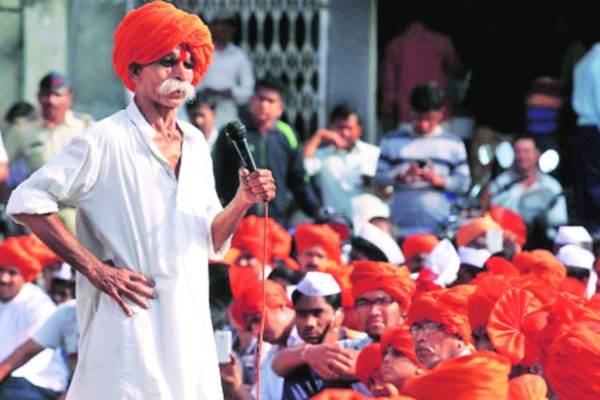 Pune BJP Meeting: भाजपच्या बैठकीनंतर भिडे गुरुजी अन् फडणवीसांची भेट, बंद दरवाजाआड नेमकं काय ठरलं?