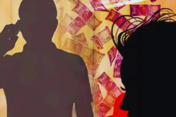 महाराष्ट्रात भाजप आमदाराला हनी ट्रॅपमध्ये अडकविण्याचा प्रयत्न; 10 लाख रुपयांची मागणी, महिलेविरोधात गुन्हा दाखल