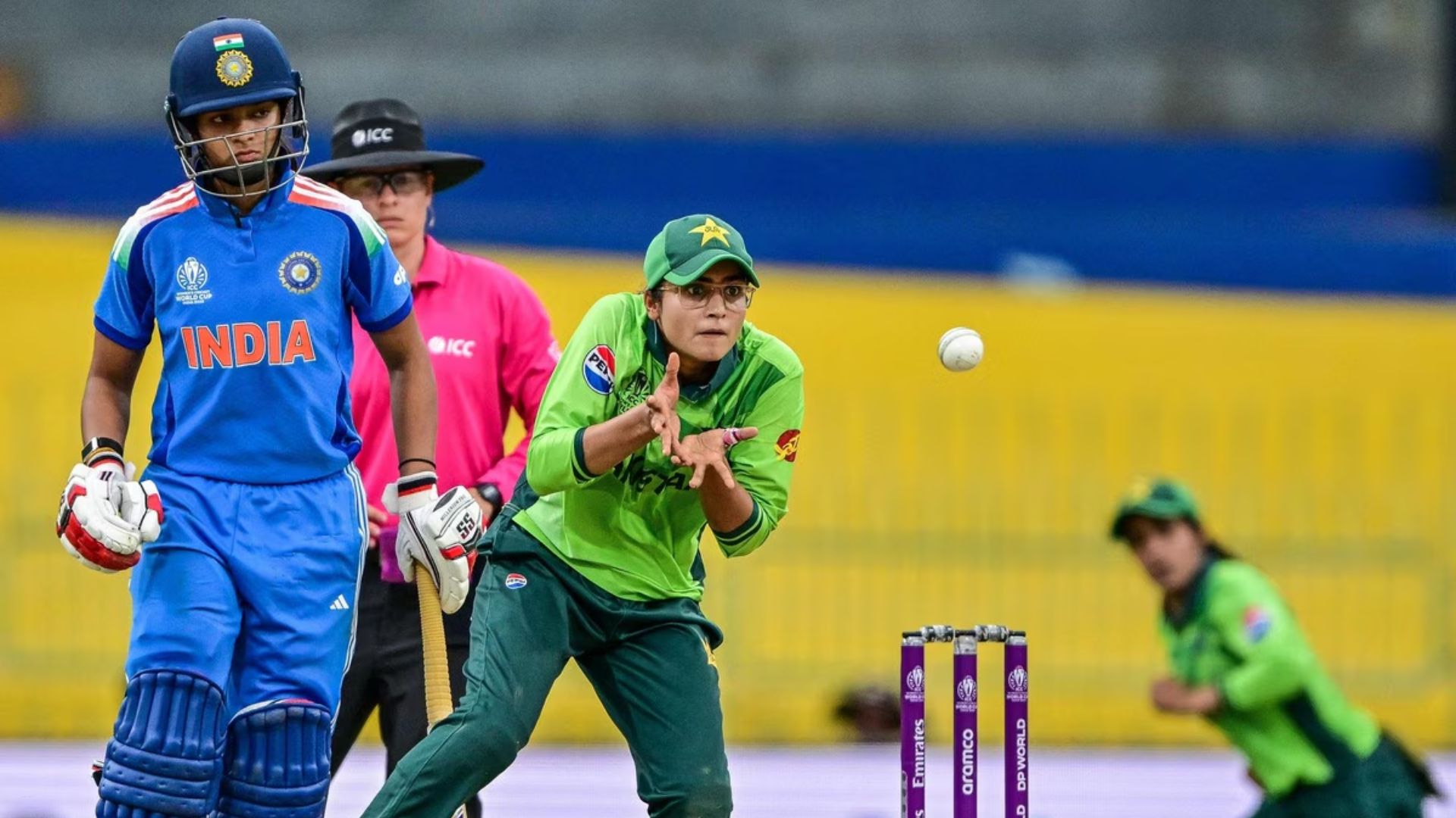IND W vs PAK W ODI World Cup 2025: भारताने पाकिस्तानसमोर 248 धावांचे लक्ष्य ठेवले, हरलीनच्या सर्वाधिक 46 धावा
