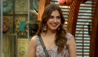 Bigg Boss 19 : फरहानाच्या वागण्यावर पुन्हा एकदा भडकला सलमान खान; म्हणाला…