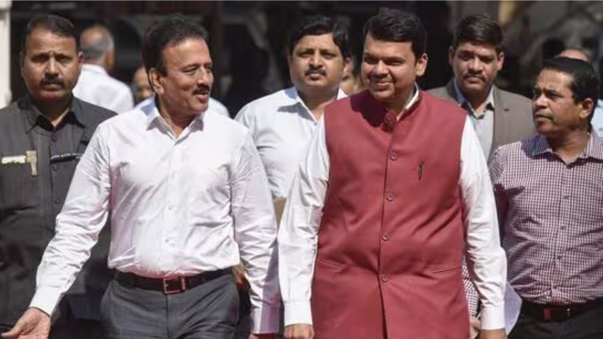 भाजपचा दुसरा मोठा विजय! महाराष्ट्रातील बड्या ‘मंत्र्या’ची पत्नी निवडणुक न लढताच बनली नगराध्यक्ष